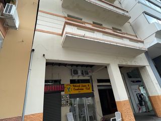 Foto 1 de En venta edificio rentero en Victor Manuel Rendon y Cordova centro de Guayaquil