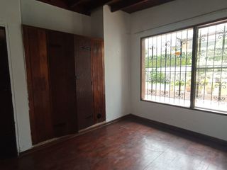 Casa de 206 m² Letra B El Cuadro Chaclacayo
