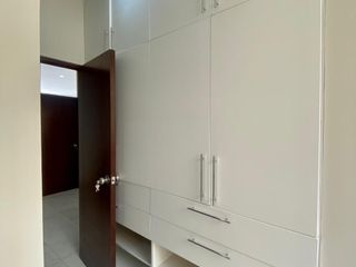 Foto 7 de CASA DE ESTRENO  EN VENTA URB. MIRAFLORES COUNTRY CLUB