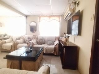 Foto 4 de CASA DE VENTA   FLORESTA 1, SUR DE GUAYAQUIL, GUAYAS