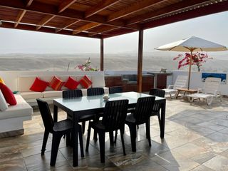 Foto 15 de Exclusivo Departamento Dúplex en Condominio con Vista Al Mar y Piscina Privada