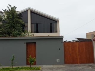 VENDO CASA EN URB. LOS CIPRESES