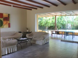 Foto 6 de LINDA CASA DE CAMPO CON GRAN PISCINA  EN CONDOMINIO LA TOSCANA, CAÑETE