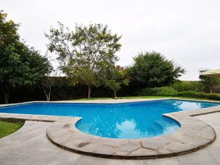 Foto 2 de LINDA CASA DE CAMPO CON GRAN PISCINA  EN CONDOMINIO LA TOSCANA, CAÑETE