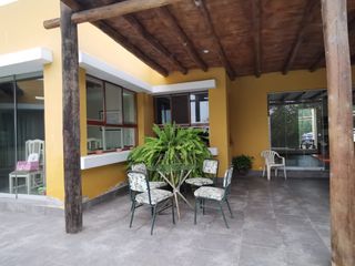 Foto 4 de LINDA CASA DE CAMPO CON GRAN PISCINA  EN CONDOMINIO LA TOSCANA, CAÑETE