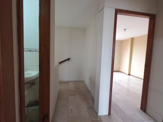 Foto 3 de VENTA DE LINDA Y ACOGEDORA  CASA DE 2 PISOS EN URBANIZACION SAN FELIPE NORTE DE GUAYAQUIL