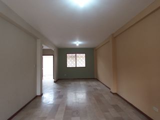 Foto 5 de VENTA DE LINDA Y ACOGEDORA  CASA DE 2 PISOS EN URBANIZACION SAN FELIPE NORTE DE GUAYAQUIL