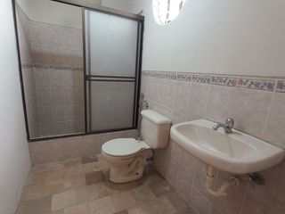 Foto 12 de VENTA DE LINDA Y ACOGEDORA  CASA DE 2 PISOS EN URBANIZACION SAN FELIPE NORTE DE GUAYAQUIL