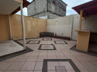 Foto 25 de VENTA DE LINDA Y ACOGEDORA  CASA DE 2 PISOS EN URBANIZACION SAN FELIPE NORTE DE GUAYAQUIL