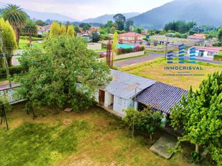 Vendo Hermosa casa con Árboles Frutales, Amplias Áreas Verdes en  Mirasierra Valle de los Chillos