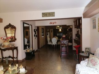 Foto 2 de se vende duplex (1er y 2do piso ) en el RIMAC