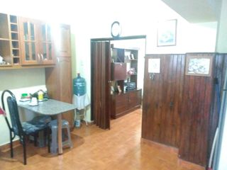 Foto 10 de VENTA CASA mas Departamento en BELLA VISTA
