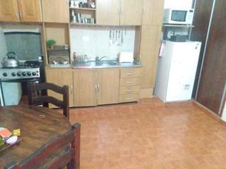 Foto 2 de VENTA CASA mas Departamento en BELLA VISTA