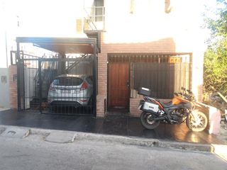 Foto 11 de VENTA CASA mas Departamento en BELLA VISTA