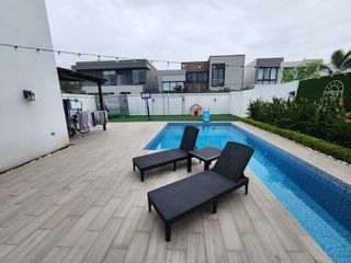Foto 20 de Isla Mocoli, Alquilo Hermosa casa 4 dormitorios con Piscina