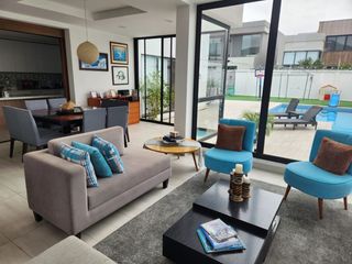 Foto 4 de Isla Mocoli, Alquilo Hermosa casa 4 dormitorios con Piscina