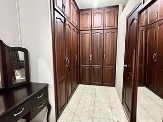 Foto 4 de CASA  EN ALQUILER AMOBLADA URB PRIVADA SECTOR LA PIAZZA  INGRESO A MACHALA CON PATIO 4 HABITACIONES.