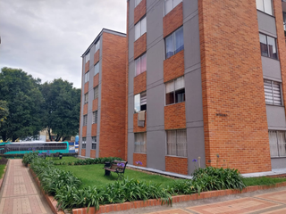 Venta de Apartamento en el Conjunto Caminos De Altania, Barrio Granada Norte , Suba.