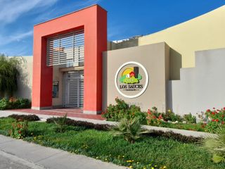 VENTA DE CASA EN CONDOMINIO LOS SAUCES Espaldas de la Universidad SIPÁN