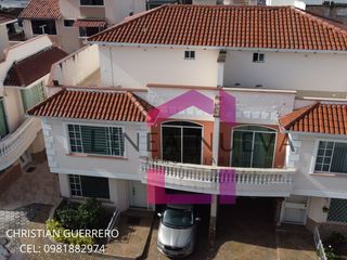 Foto 1 de Casa en venta cerca de la avenida Teodoro Gomez de la Torre, conjunto privado