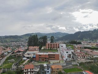 Unidad Educativa en renta, sector Misicata