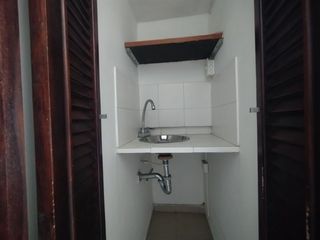 Foto 16 de Oficina en arriendo en La Concepción.