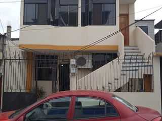 Foto 12 de Casa de Venta en Manta, Ecuador