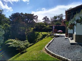 Foto 3 de HERMOSA CASA CAMPETRE CON LOTE EN UNIDAD CERRADA