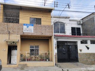 Departamento en Alquiler en Ciudadela Las Orquídeas 2 dormitorios, Estreno, 1er Piso Planta Alta, Alquilan Garaje cerca. Norte Guayaquil