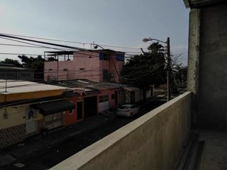 Departamento en Alquiler en Ciudadela Las Orquídeas 2 dormitorios, Estreno, 1er Piso Planta Alta, Alquilan Garaje cerca. Norte Guayaquil