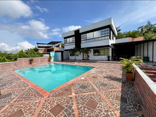 Foto 2 de Venta de casa campestre rentable en LEBRIJA SANTANDER a tan solo 5 min del AEROPUERTO PALONEGRO