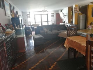 Foto 2 de Ocasión ,vendo casa amplísima cerca de Pentagonito !