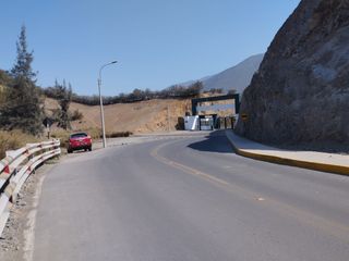 Foto 19 de VENTA DE CASA EN MODERNA URB. SAN ANTONIO DE PACHACAMAC