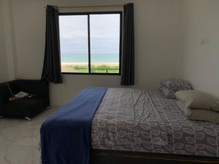 Foto 14 de casa de venta frente al mar en manta san lorenzo