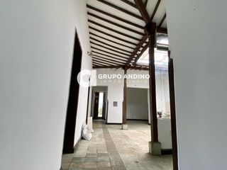 Foto 11 de Se Arrienda o se Vende Casa en Cabecera cra 33a - Buacaramanga