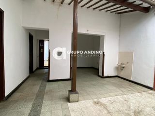 Foto 2 de Se Arrienda o se Vende Casa en Cabecera cra 33a - Buacaramanga