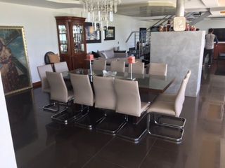 Foto 4 de Casa de arriendo, sector Cumbayá, Urb. Vista Grande, 4 dormitorios