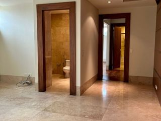 Foto 4 de Departamento de Venta en Samborondón