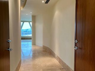Foto 2 de Departamento de Venta en Samborondón