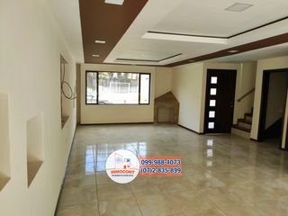 Foto 10 de Hermosa casa por estrenar en condominio, Sector Molinopamba Alto C1266