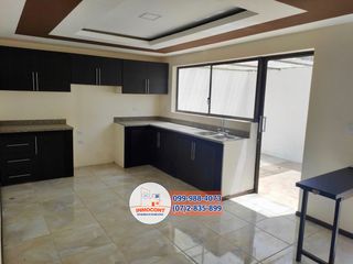 Foto 19 de Hermosa casa por estrenar en condominio, Sector Molinopamba Alto C1266