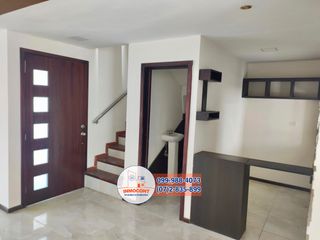 Foto 11 de Hermosa casa por estrenar en condominio, Sector Molinopamba Alto C1266