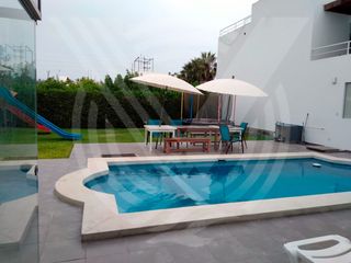 Foto 11 de OPORTUNIDAD: SE VENDE 4 CASAS EN UNO CON ÁREAS COMUNES