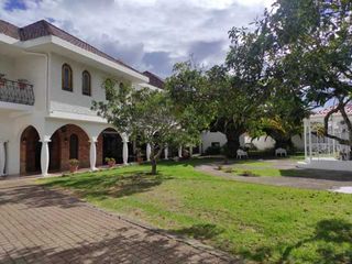 Foto 5 de Fabulosa casa en venta, sector Machangara.