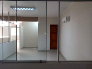 Foto 21 de VENTA O ALQUILER DE OFICINAS EN EL CENTRO DE PIURA