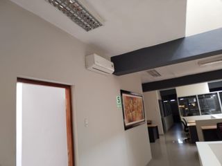 Foto 11 de VENTA O ALQUILER DE OFICINAS EN EL CENTRO DE PIURA