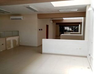 Foto 18 de VENTA O ALQUILER DE OFICINAS EN EL CENTRO DE PIURA