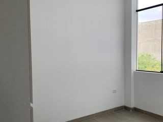 Foto 5 de OPORTUNIDAD UNICA: VENDO DEPARTAMENTO  FRENTE AL FUTURO CLUB DE MIRAFLORES