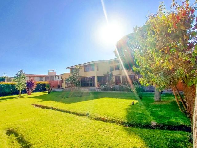 Hermosa   CASA RESIDENCIAL  EN SACHACA   a precio de terreno