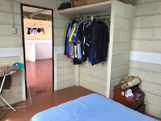 Foto 28 de Casa de venta en La Atarazana, 4 pisos, herradura cerrada, 5 dormitorios.